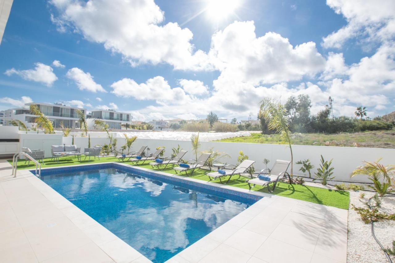 Olivine 3 Bedroom Villas Protaras Exterior foto
